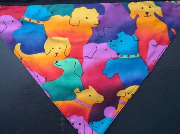 Bandannas for dogs, with coloured dogs