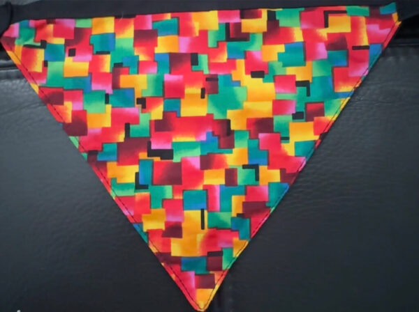 Bandanna for dogs, with coloured squares